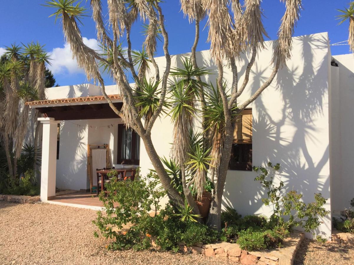 Apartamentos Laura Playa de Migjorn Exterior foto